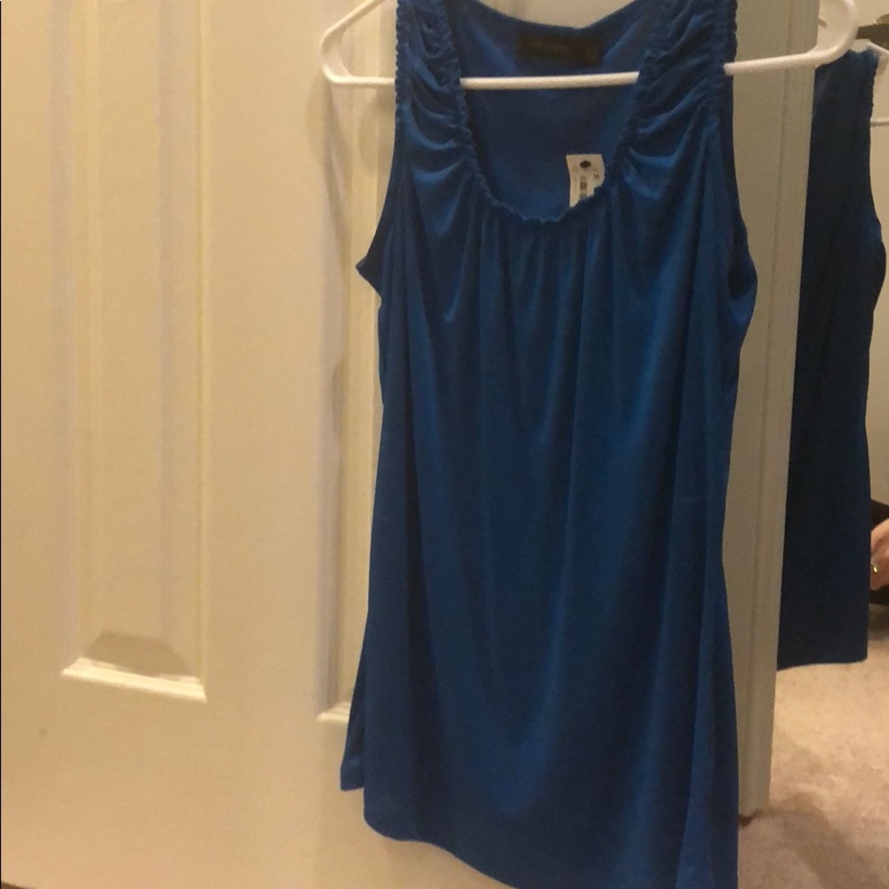 NWT tank top - the Limited size medium